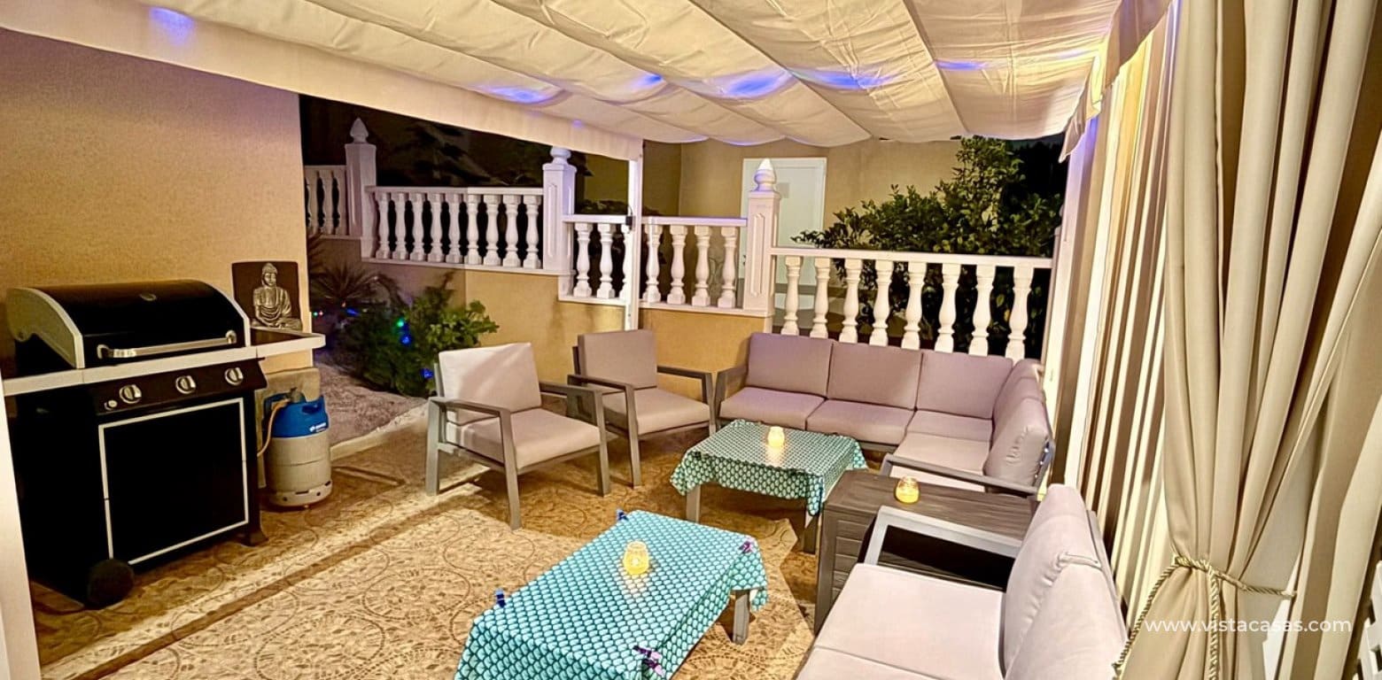 5 soverom Villa til salgs i Villamartin med svømmebasseng - € 269 000 (Ref: 10070200)
