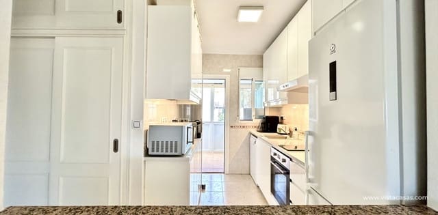 5 makuuhuone Huvila myytävänä paikassa Villamartin, Orihuela mukana uima-altaan - 269 000 € (Ref: 10070200)