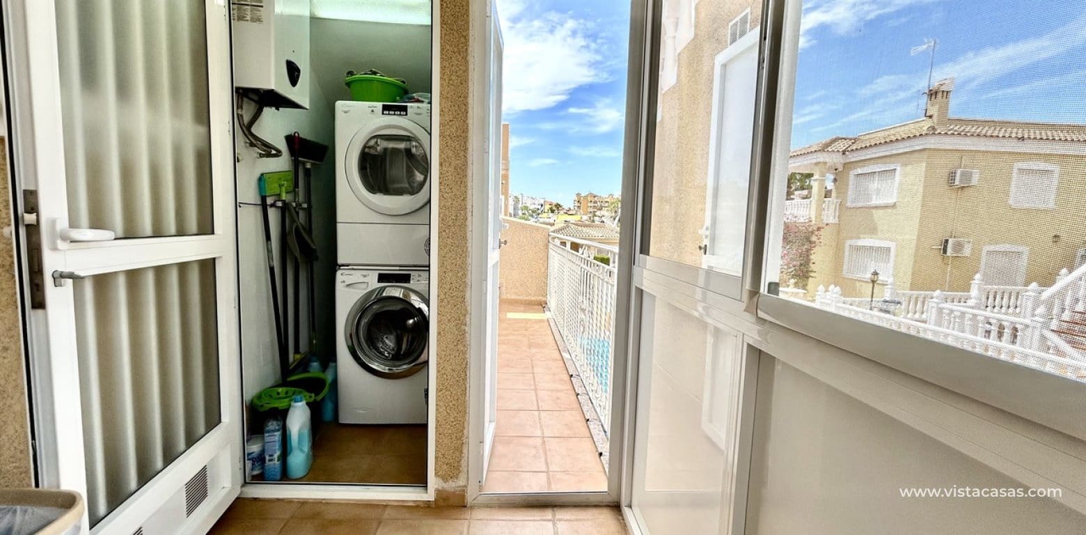 5 soverom Villa til salgs i Villamartin med svømmebasseng - € 269 000 (Ref: 10070200)