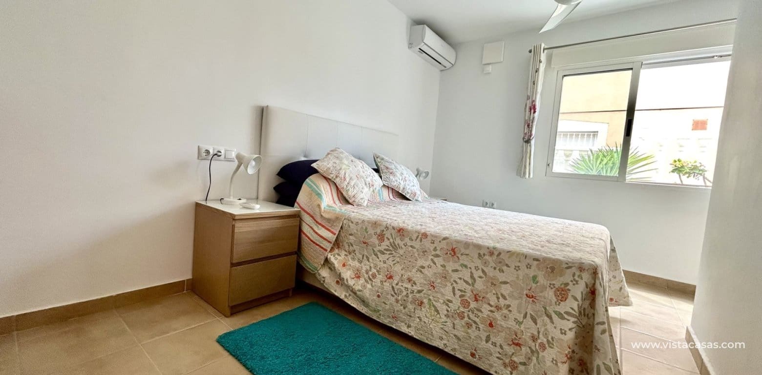 5 soverom Villa til salgs i Villamartin med svømmebasseng - € 269 000 (Ref: 10070200)