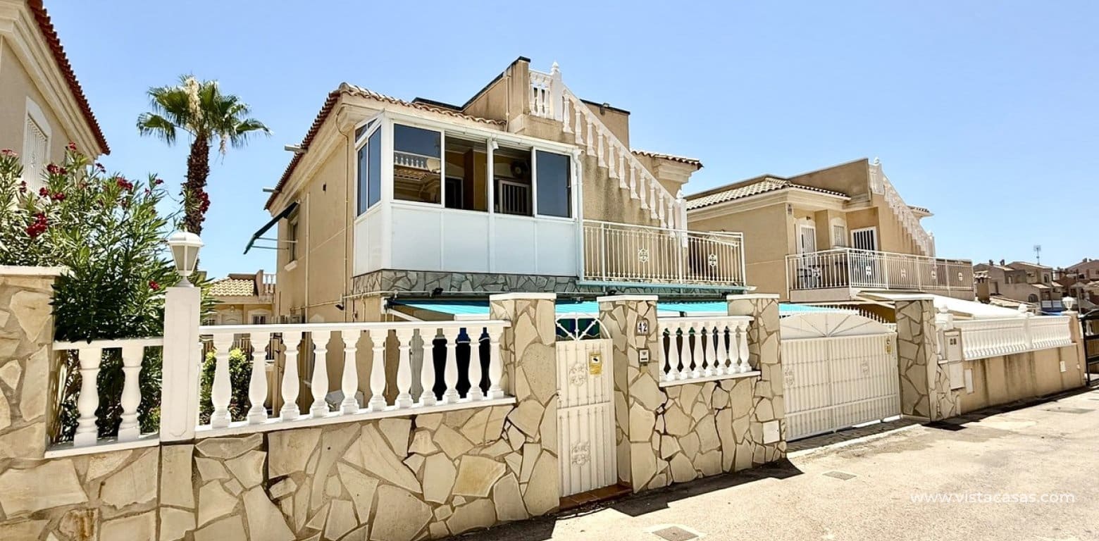 5 soverom Villa til salgs i Villamartin med svømmebasseng - € 269 000 (Ref: 10070200)