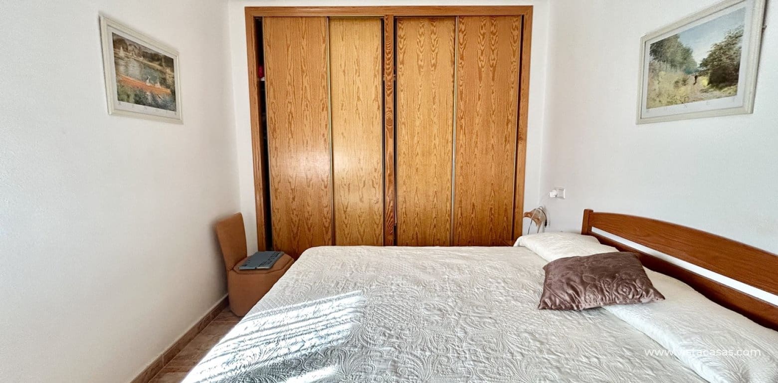 2 makuuhuone Huoneisto myytävänä paikassa Cabo Roig mukana uima-altaan 
autotalli - 175 000 € (Ref: 10070201)