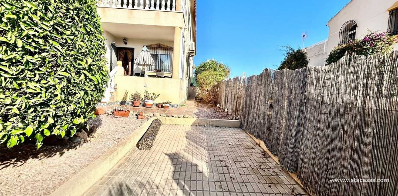 2 makuuhuone Huoneisto myytävänä paikassa Cabo Roig mukana uima-altaan 
autotalli - 175 000 € (Ref: 10070201)