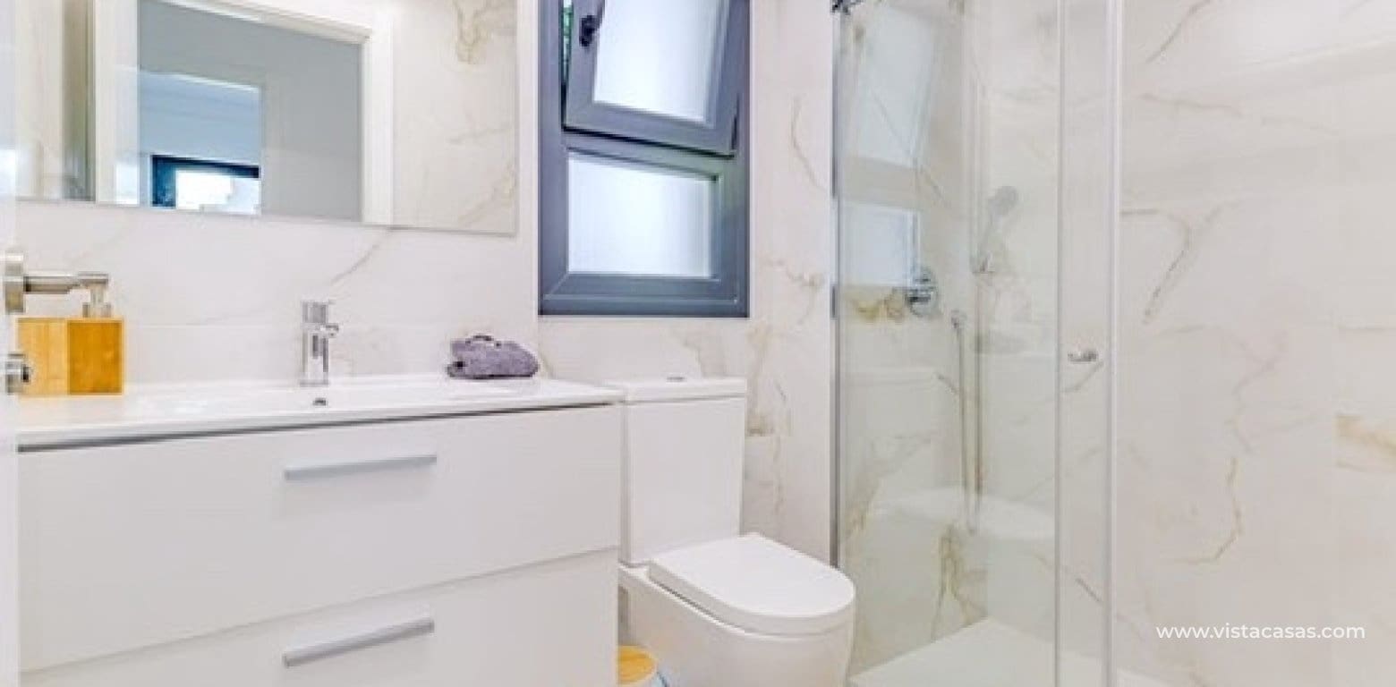 2 quarto Apartamento para venda em Villamartin com piscina garagem - 239 000 € (Ref: 10070203)