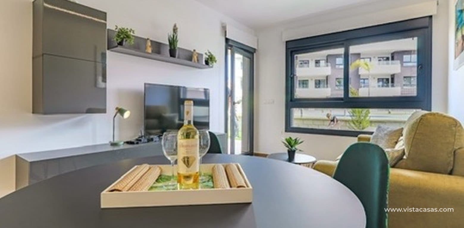 2 quarto Apartamento para venda em Villamartin com piscina garagem - 239 000 € (Ref: 10070203)