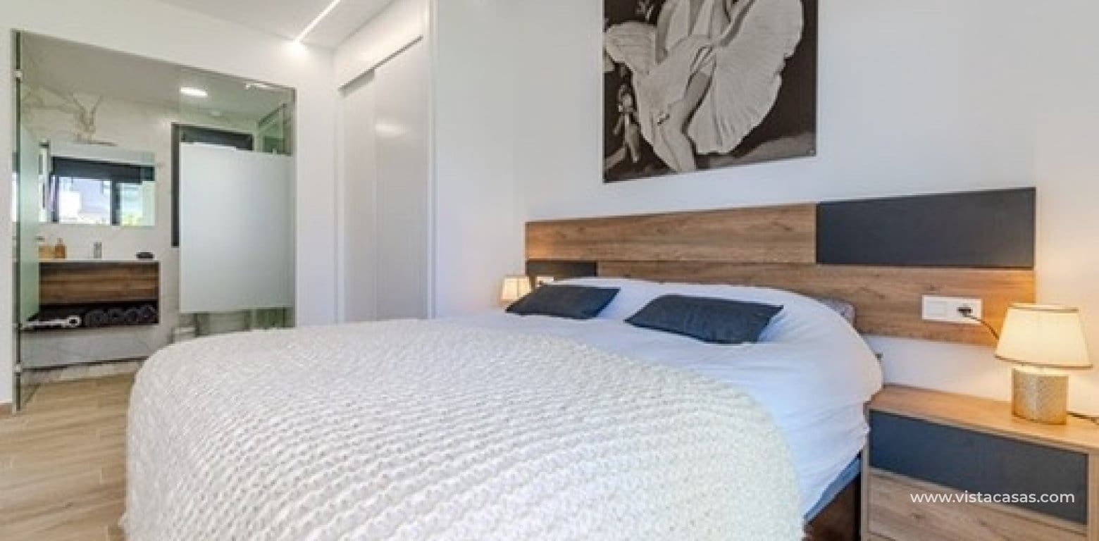 2 quarto Apartamento para venda em Villamartin com piscina garagem - 239 000 € (Ref: 10070203)