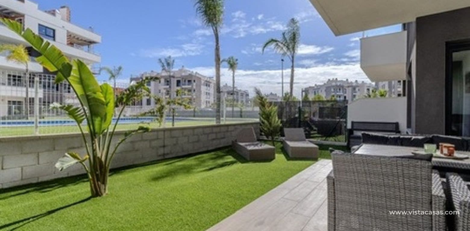 2 quarto Apartamento para venda em Villamartin com piscina garagem - 239 000 € (Ref: 10070203)