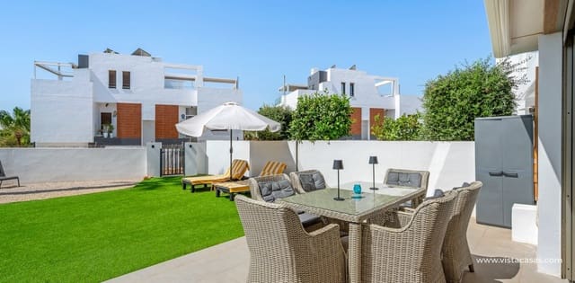 Chalet de 3 habitaciones en Villamartin, Orihuela en venta con piscina garaje - 429.000 € (Ref: 10070204)