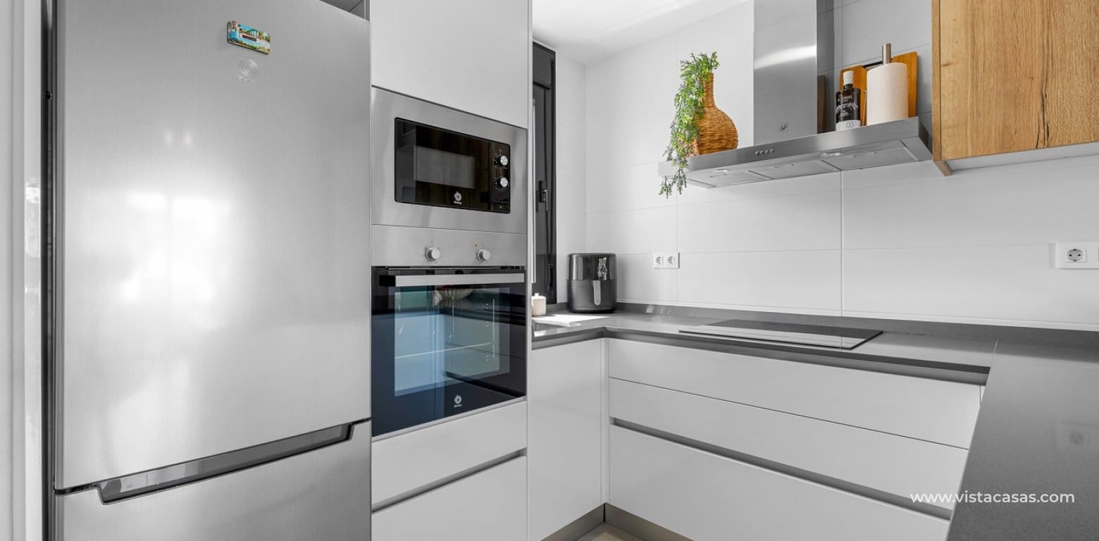 2 Zimmer Apartment zu verkaufen in Villamartin mit Pool Garage - 279.000 € (Ref: 10070205)