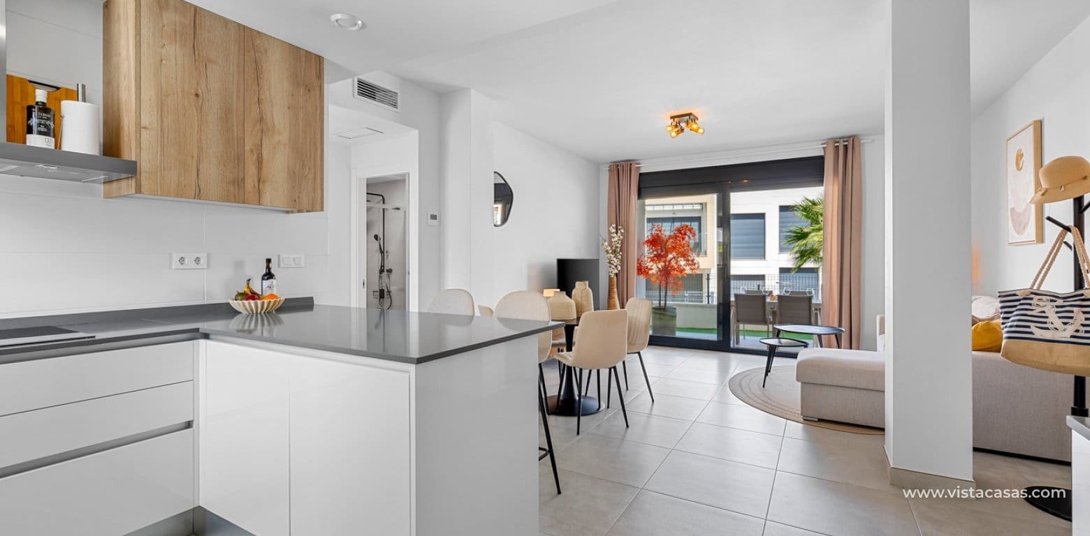 2 Zimmer Apartment zu verkaufen in Villamartin mit Pool Garage - 279.000 € (Ref: 10070205)