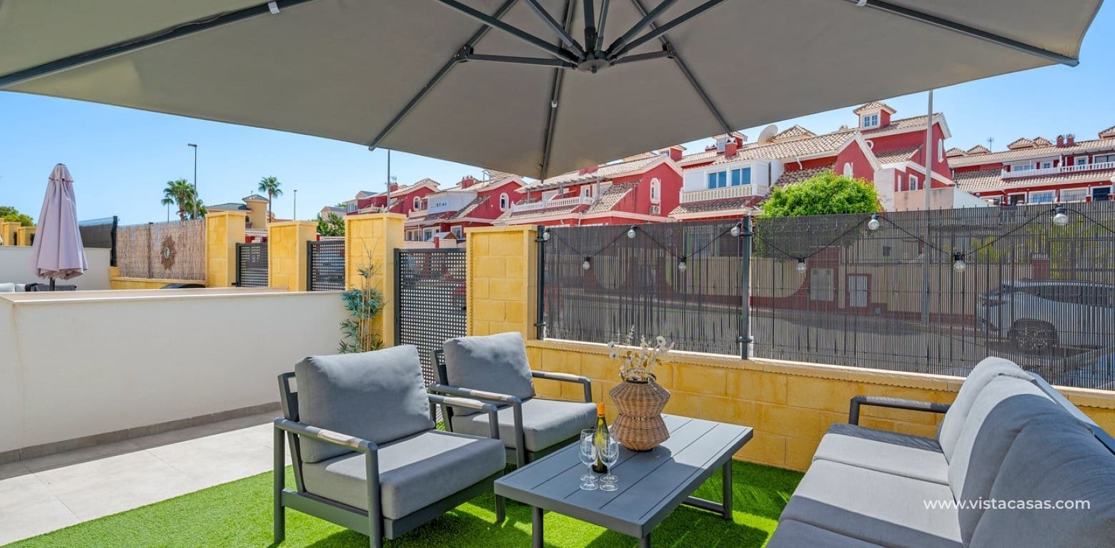 2 Zimmer Apartment zu verkaufen in Villamartin mit Pool Garage - 279.000 € (Ref: 10070205)