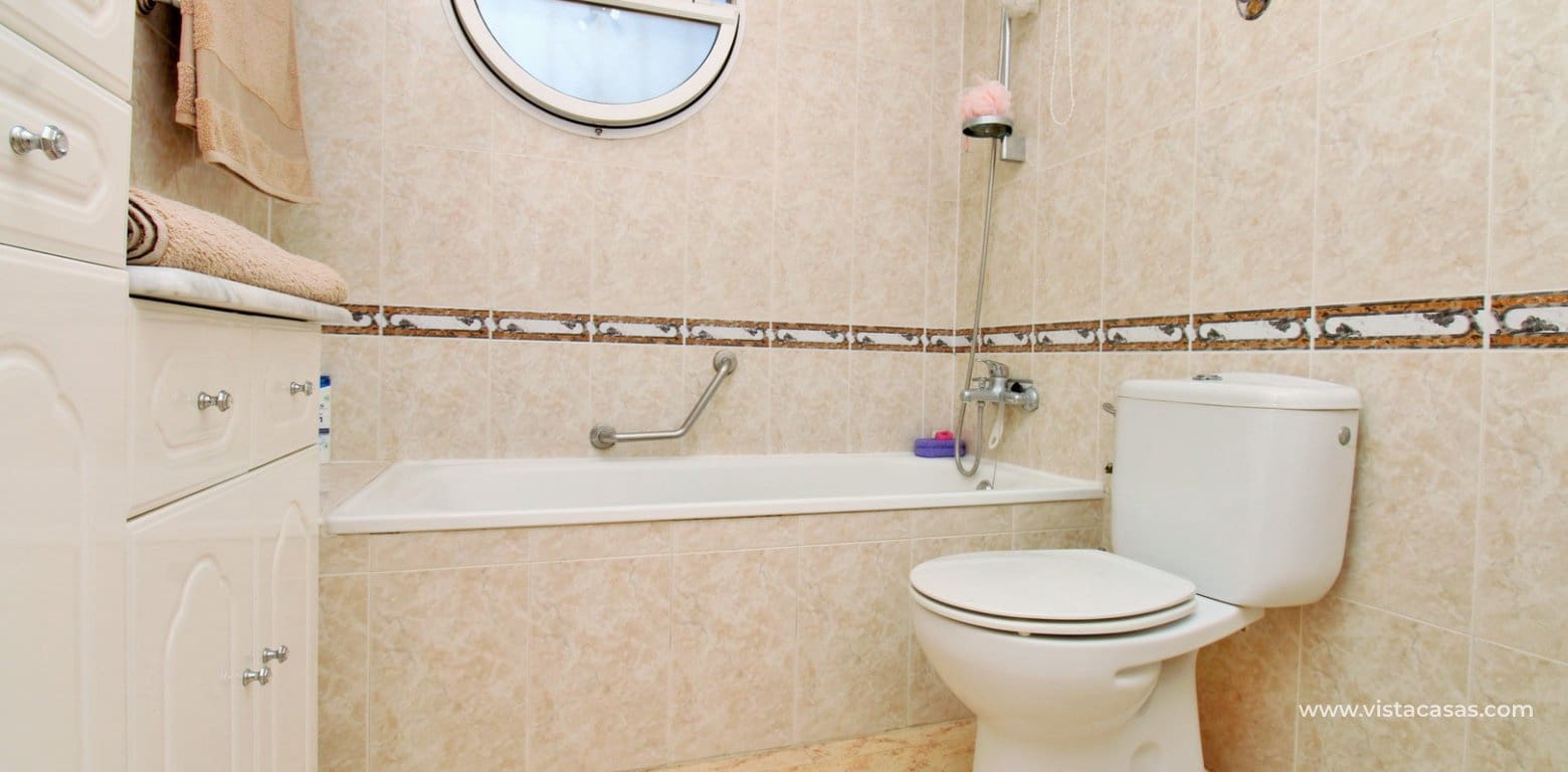 3 Zimmer Haus zu verkaufen in Villamartin mit Pool Garage - 229.950 € (Ref: 10074792)