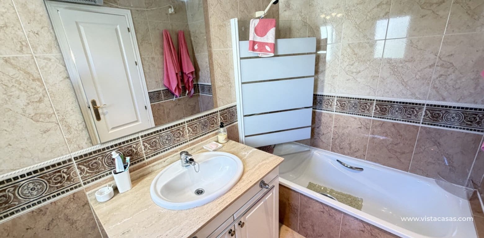 2 camera da letto Casa in vendita in Villamartin con piscina - 239.995 € (Rif: 10076718)