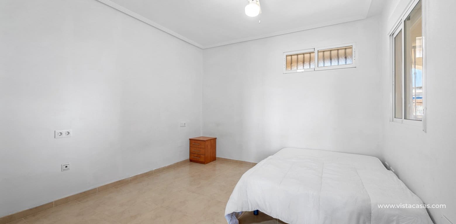 Apartamento de 3 habitaciones en Villamartin en venta con piscina - 189.000 € (Ref: 10076719)