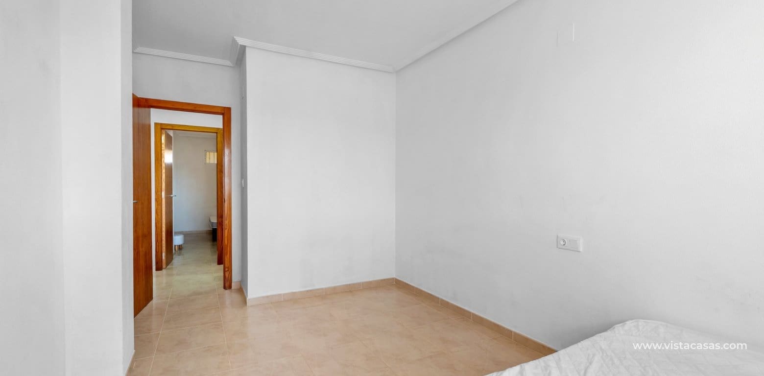 Apartamento de 3 habitaciones en Villamartin en venta con piscina - 189.000 € (Ref: 10076719)