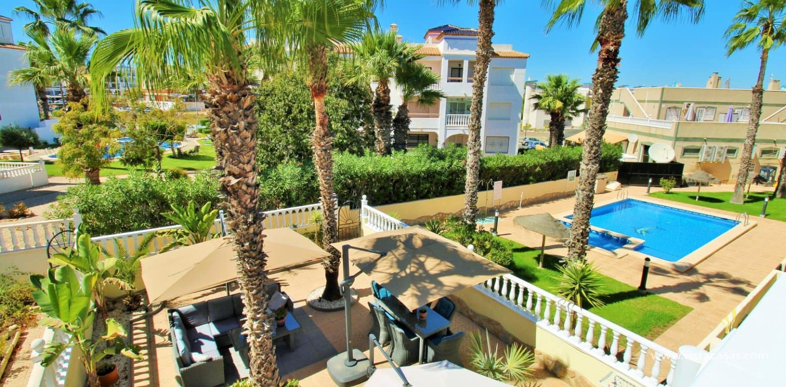 4 chambre Villa/Maison à vendre à Villamartin avec piscine - 419 000 € (Ref: 10076968)