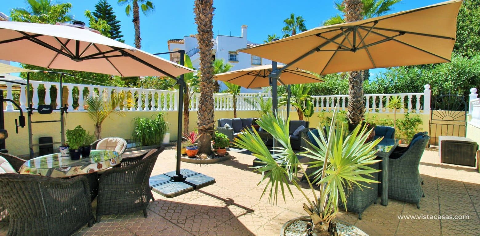 4 chambre Villa/Maison à vendre à Villamartin avec piscine - 419 000 € (Ref: 10076968)