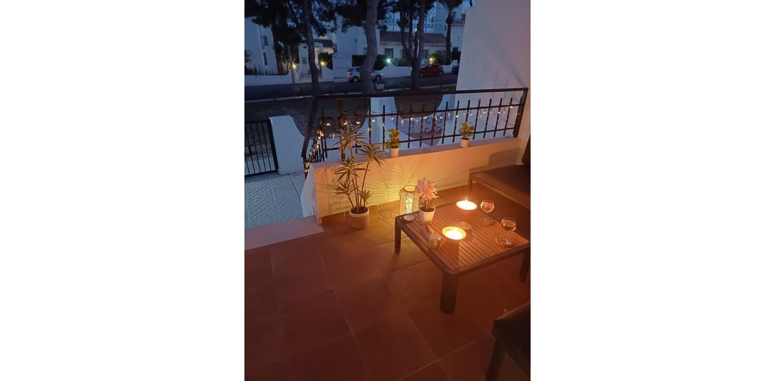 2 Zimmer Bungalow zu verkaufen in Villamartin mit Pool - 215.000 € (Ref: 10080371)