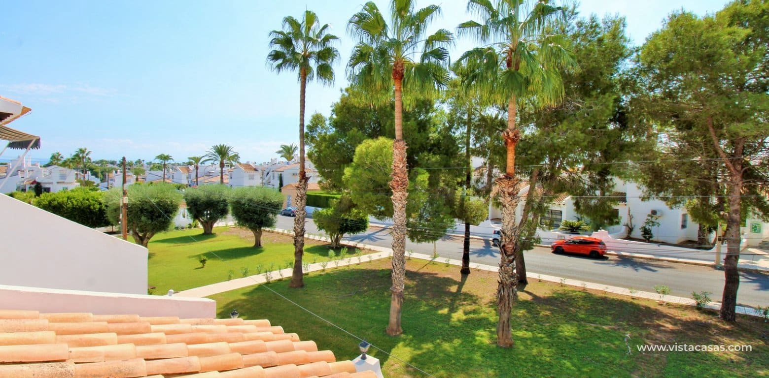 2 Zimmer Bungalow zu verkaufen in Villamartin mit Pool - 215.000 € (Ref: 10080371)
