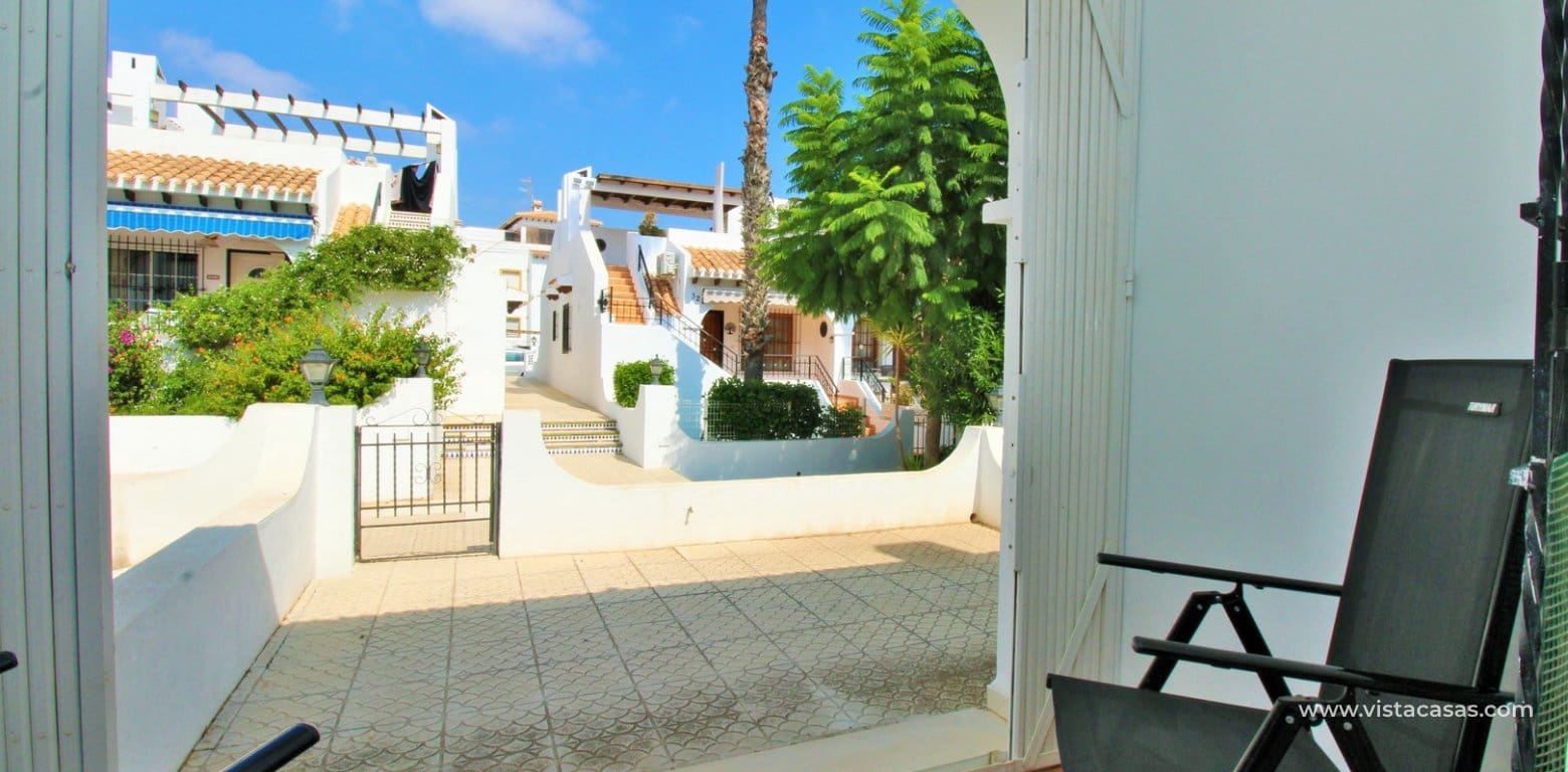 2 Zimmer Bungalow zu verkaufen in Villamartin mit Pool - 215.000 € (Ref: 10080371)