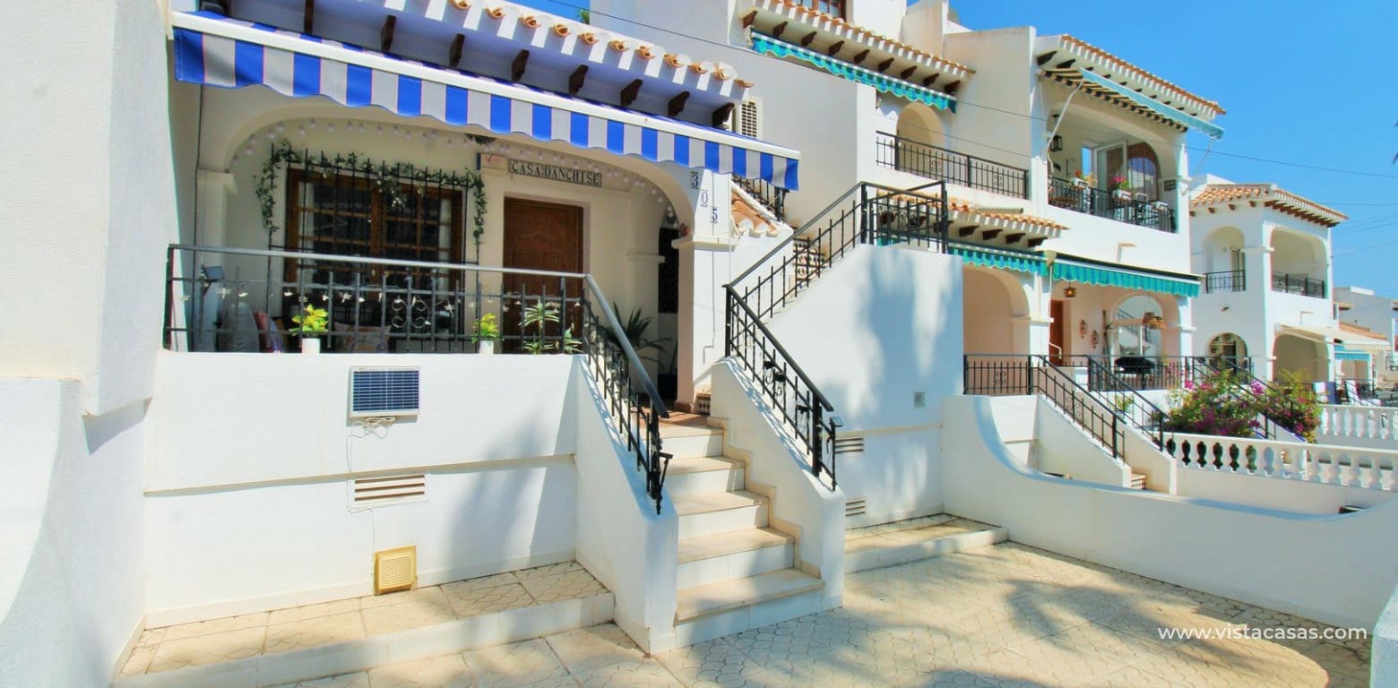 2 Zimmer Bungalow zu verkaufen in Villamartin mit Pool - 215.000 € (Ref: 10080371)