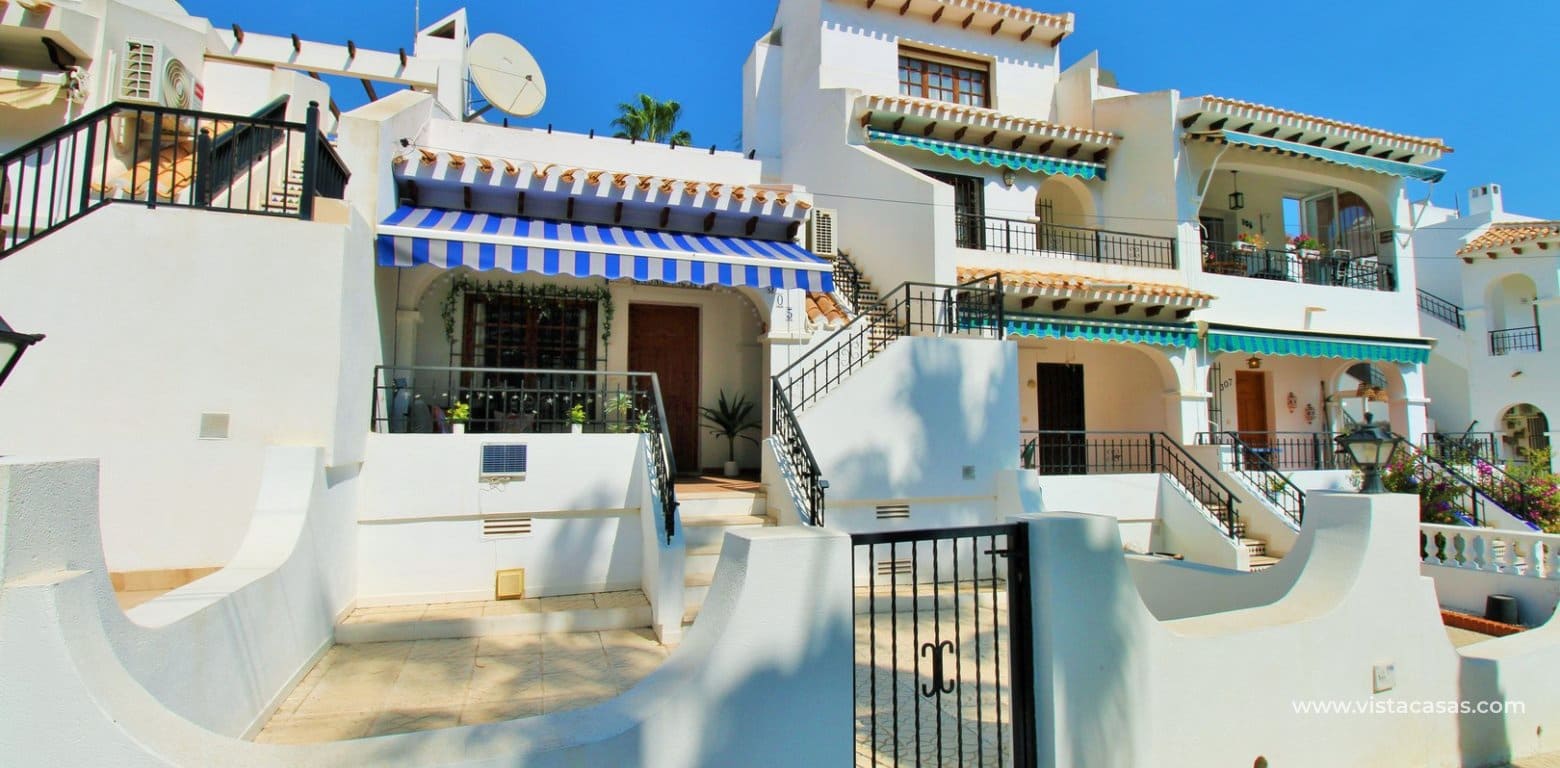 2 Zimmer Bungalow zu verkaufen in Villamartin mit Pool - 215.000 € (Ref: 10080371)