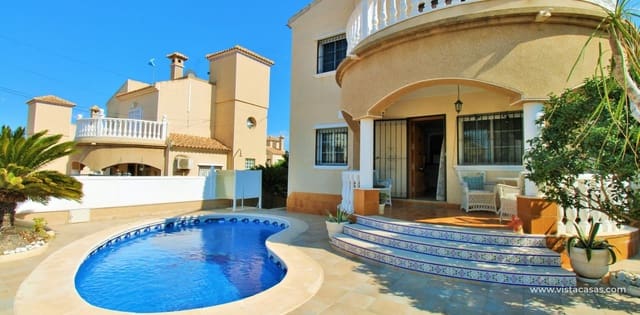 3 makuuhuone Huvila myytävänä paikassa Villamartin, Orihuela mukana uima-altaan 
autotalli - 369 000 € (Ref: 10088696)