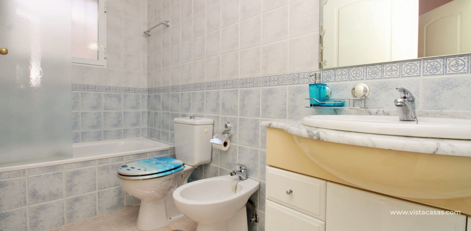 3 soverom Hus til salgs i Playa Flamenca med svømmebasseng garasje - € 225 000 (Ref: 10089995)