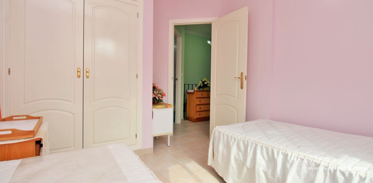 3 soverom Hus til salgs i Playa Flamenca med svømmebasseng garasje - € 225 000 (Ref: 10089995)