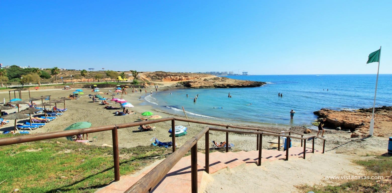 3 soverom Hus til salgs i Playa Flamenca med svømmebasseng garasje - € 225 000 (Ref: 10089995)