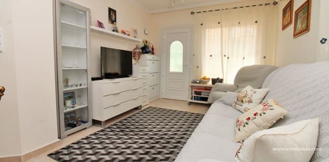 3 soverom Hus til salgs i Playa Flamenca, Orihuela med svømmebasseng garasje - € 225 000 (Ref: 10089995)