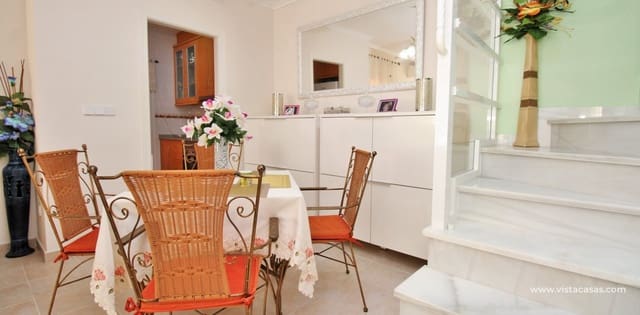 3 soverom Hus til salgs i Playa Flamenca, Orihuela med svømmebasseng garasje - € 225 000 (Ref: 10089995)