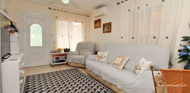 3 soverom Hus til salgs i Playa Flamenca, Orihuela med svømmebasseng garasje - € 225 000 (Ref: 10089995)