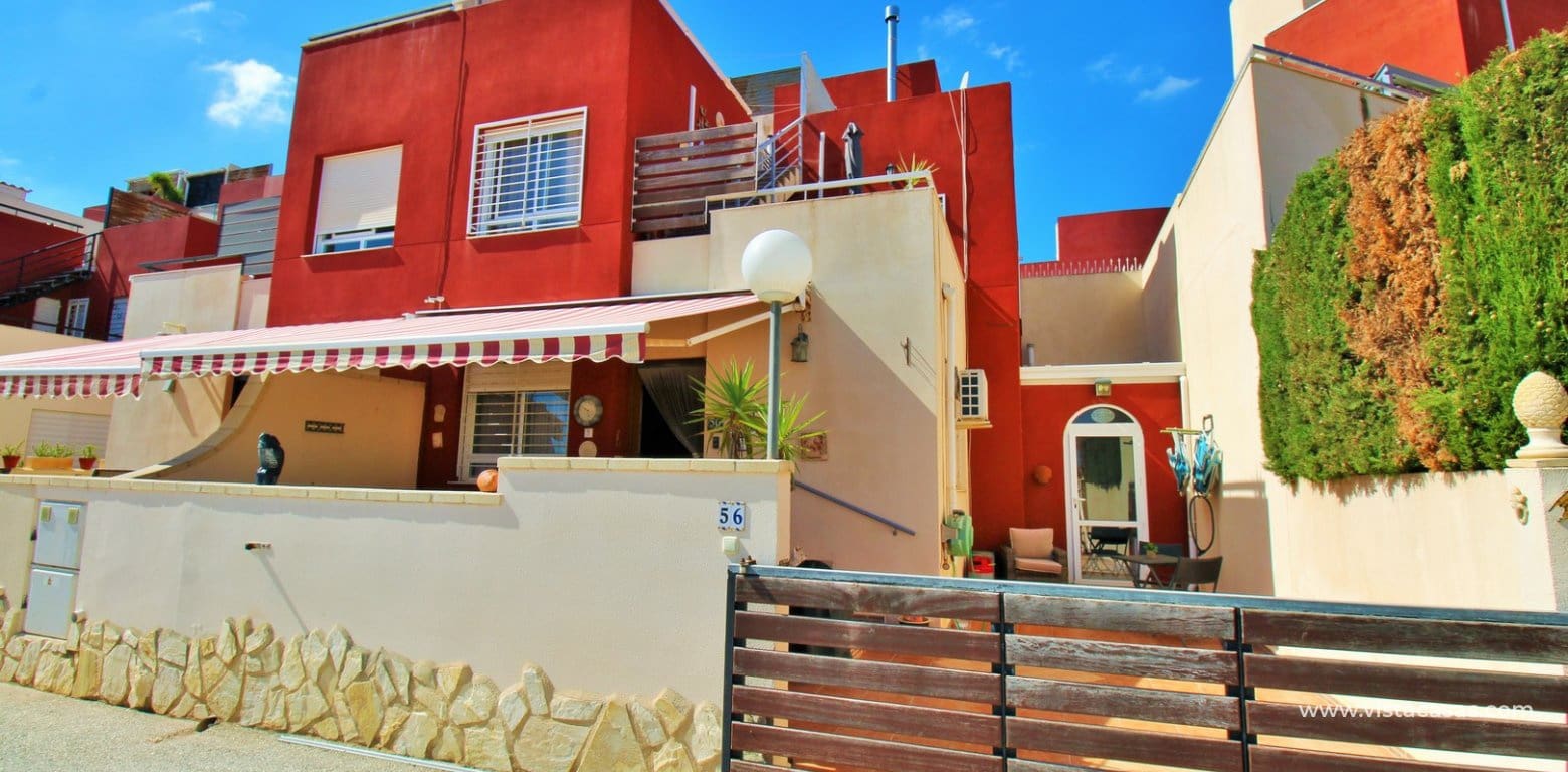 3 sovrum Hus till salu i Villamartin med pool garage - 199 950 € (Ref: 10095029)