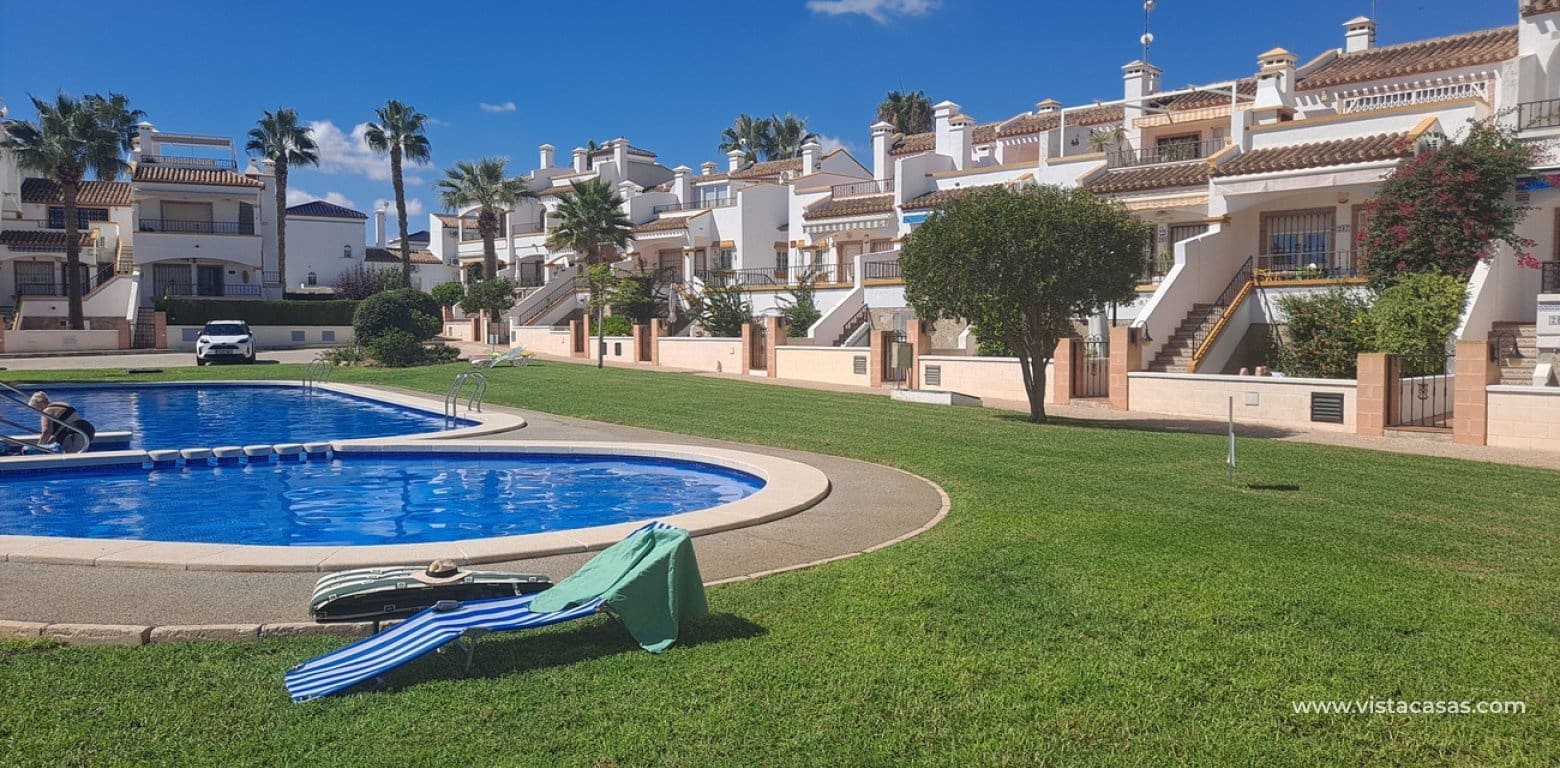 2 sovrum Hus till salu i Villamartin med pool - 249 995 € (Ref: 10098618)