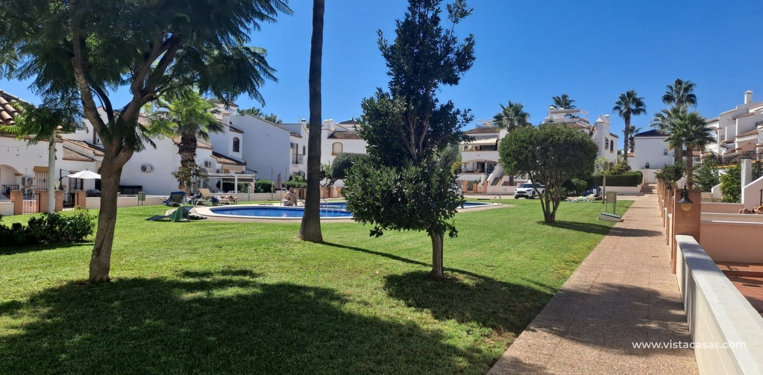2 sovrum Hus till salu i Villamartin med pool - 249 995 € (Ref: 10098618)