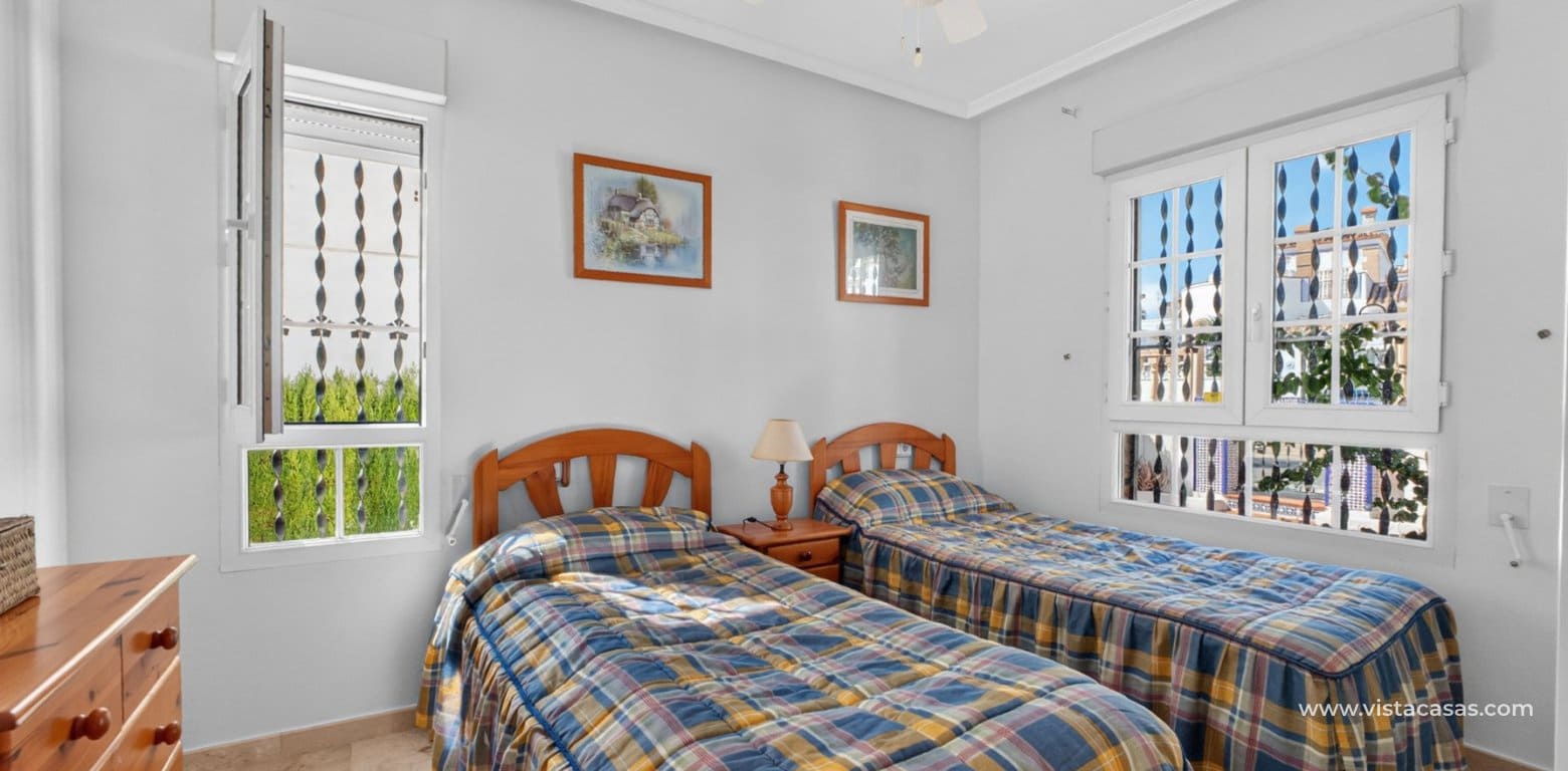 3 makuuhuone Huvila myytävänä paikassa Villamartin mukana uima-altaan - 529 000 € (Ref: 10111822)