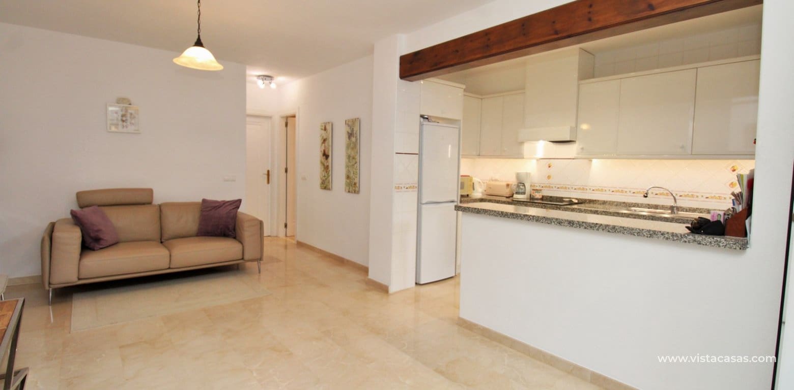 2 slaapkamer Bungalow te koop in Villamartin met zwembad - € 219.950 (Ref: 10111866)