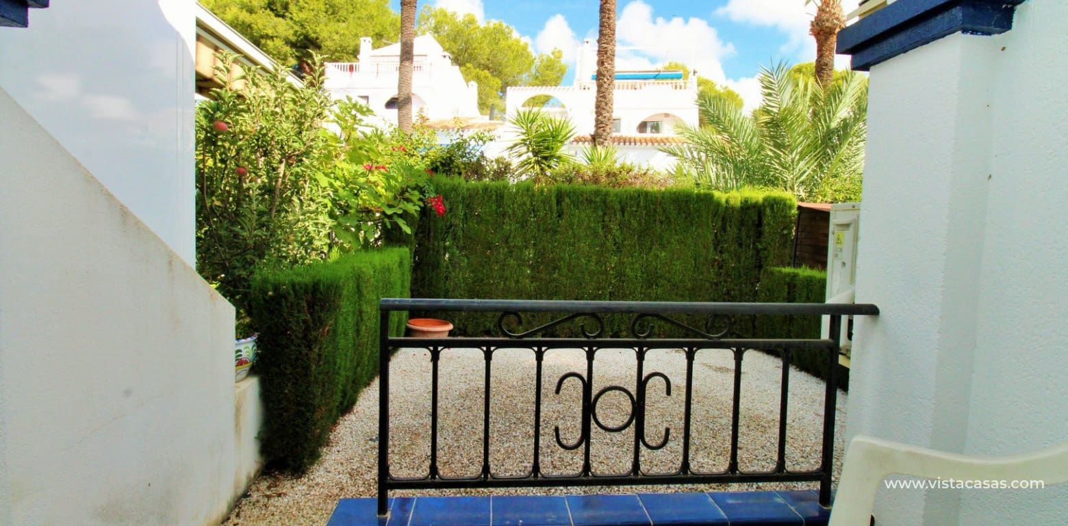 2 slaapkamer Bungalow te koop in Villamartin met zwembad - € 219.950 (Ref: 10111866)