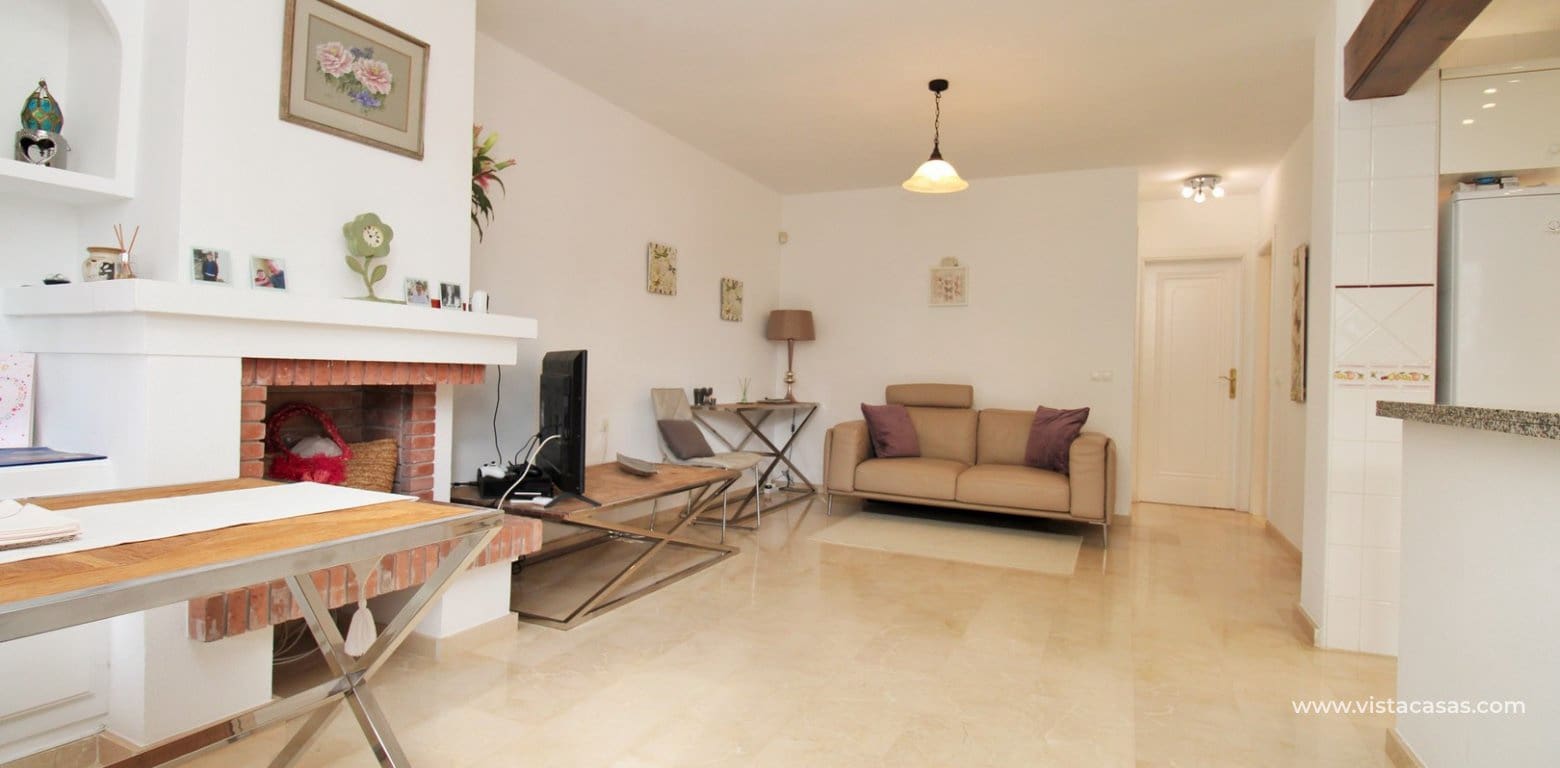 2 slaapkamer Bungalow te koop in Villamartin met zwembad - € 219.950 (Ref: 10111866)