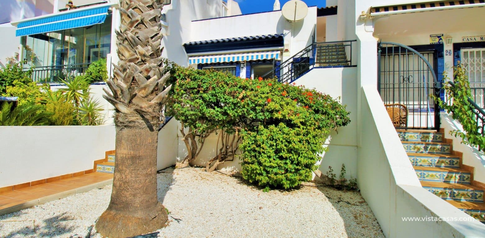 2 slaapkamer Bungalow te koop in Villamartin met zwembad - € 219.950 (Ref: 10111866)
