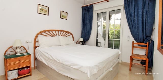 2 chambre Bungalow à vendre à Villamartin, Orihuela avec piscine - 219 950 € (Ref: 10111866)