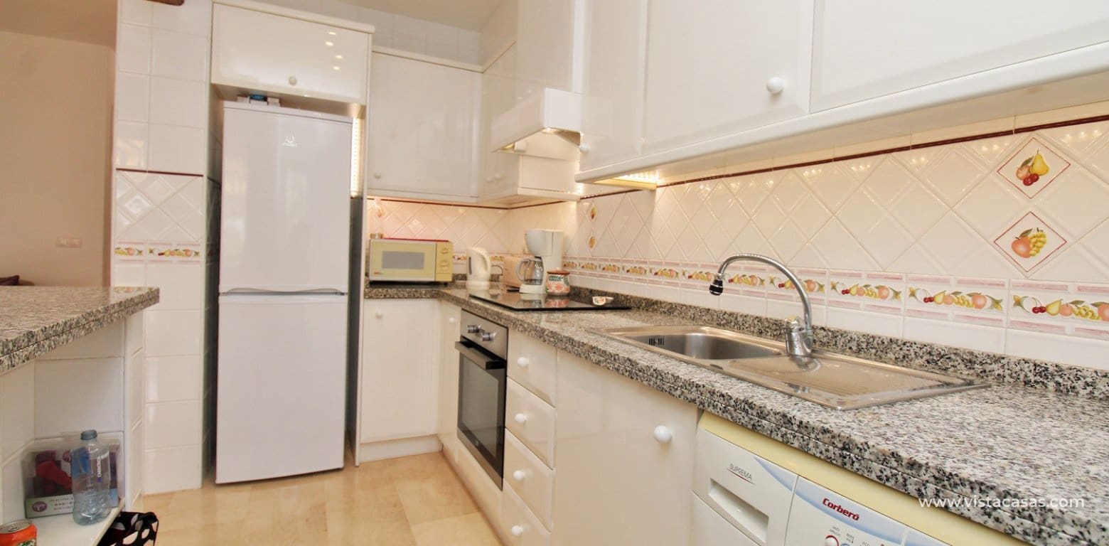 2 slaapkamer Bungalow te koop in Villamartin met zwembad - € 219.950 (Ref: 10111866)