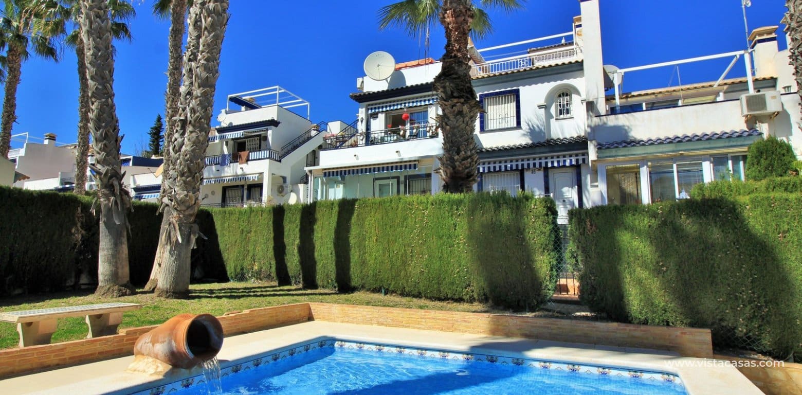 2 slaapkamer Bungalow te koop in Villamartin met zwembad - € 219.950 (Ref: 10111866)