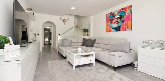 3 sovrum Villa till salu i Mil Palmeras, Pilar de la Horadada med pool - 395 000 € (Ref: 10113553)