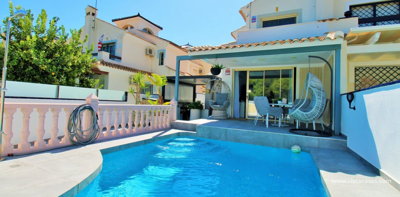 3 soveværelse Villa til salg i Pilar de la Horadada med swimmingpool - € 395.000 (Ref: 10113553)