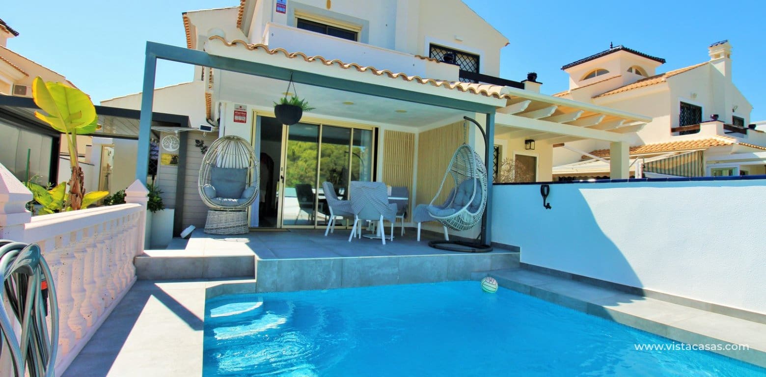 3 soveværelse Villa til salg i Pilar de la Horadada med swimmingpool - € 395.000 (Ref: 10113553)