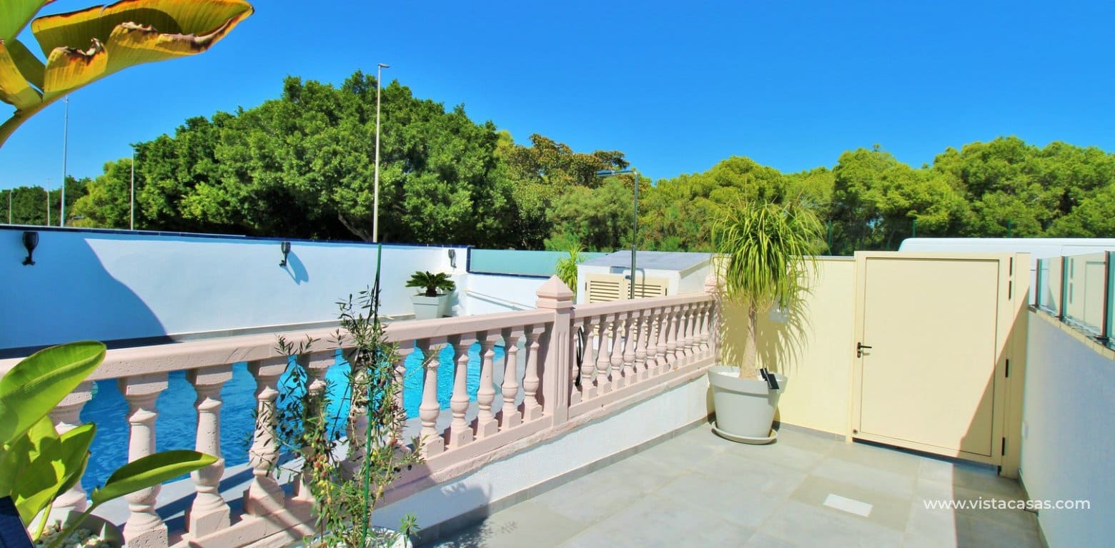 3 soveværelse Villa til salg i Pilar de la Horadada med swimmingpool - € 395.000 (Ref: 10113553)