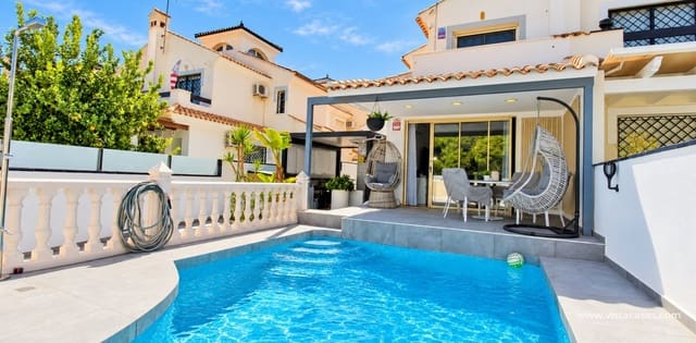 3 sovrum Villa till salu i Mil Palmeras, Pilar de la Horadada med pool - 395 000 € (Ref: 10113553)
