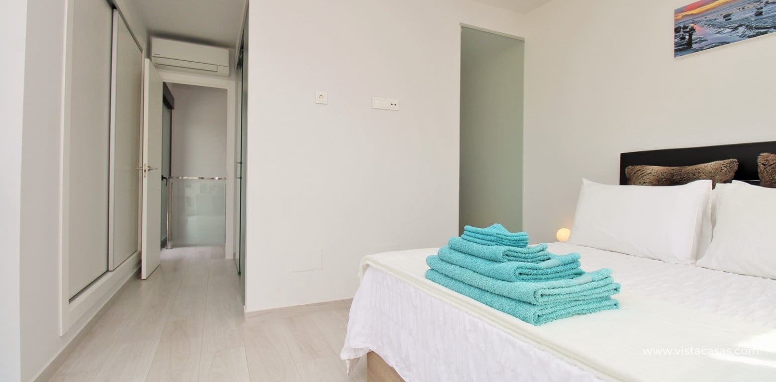 3 sovrum Lägenhet till salu i Villamartin med pool garage - 379 000 € (Ref: 10120892)